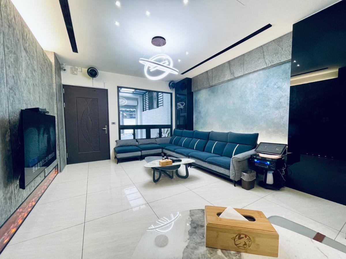 Six Seasons Inn - Qian He Tainan Exterior photo