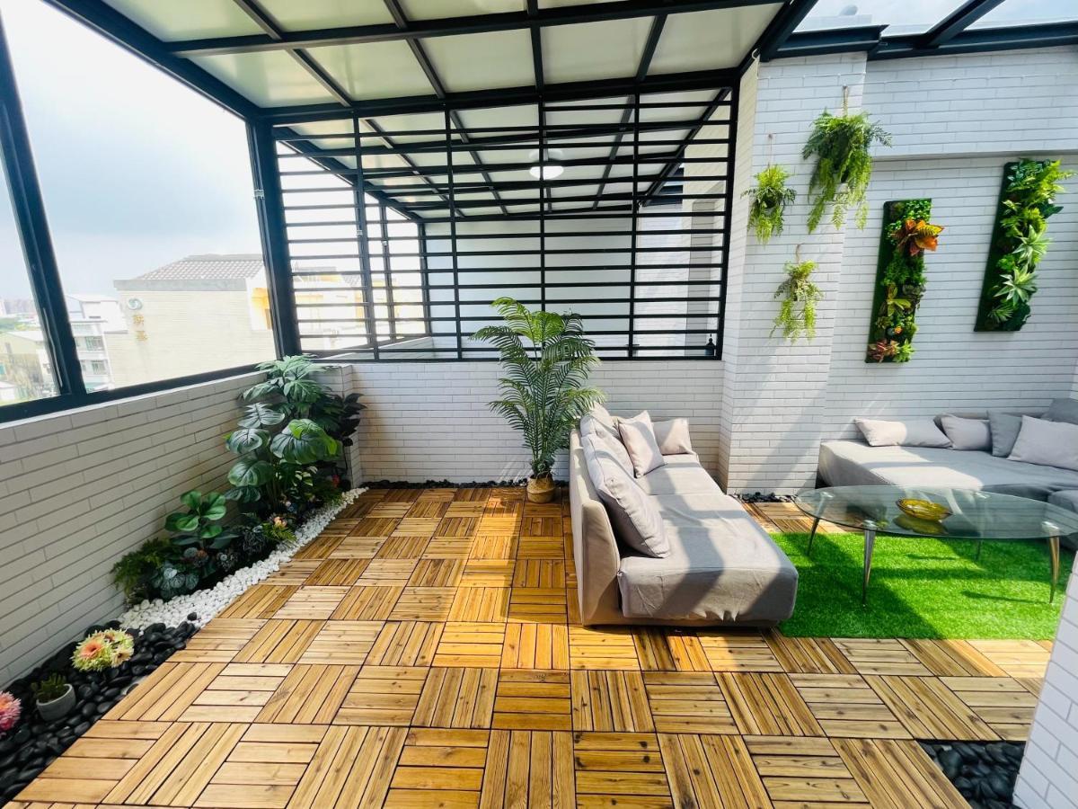 Six Seasons Inn - Qian He Tainan Exterior photo